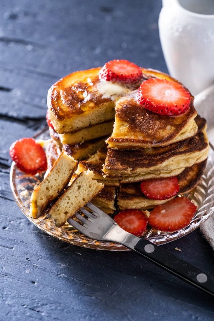 Fluffy Keto Pancakes