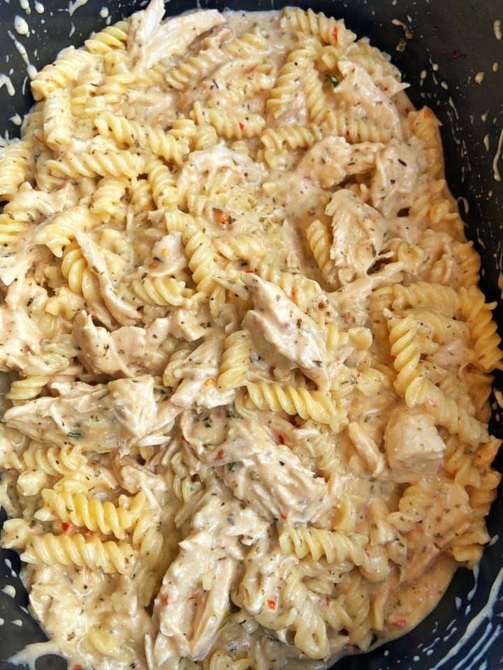 Garlic Parmesan Chicken Pasta